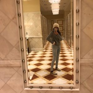 Meet your Posher, Madison